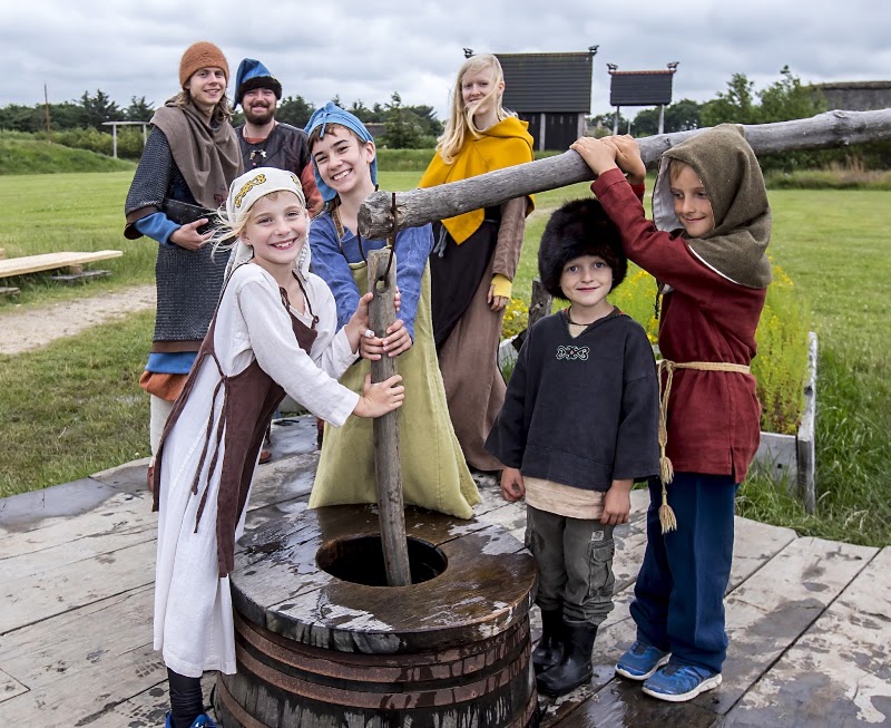 Bork Vikingehavn i Hemmet