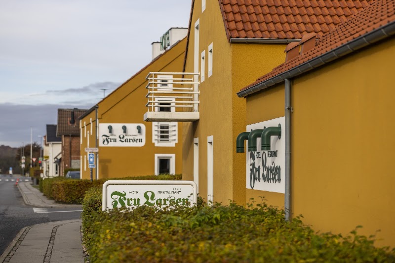 Hotel and Restaurant Fru Larsen i Langå