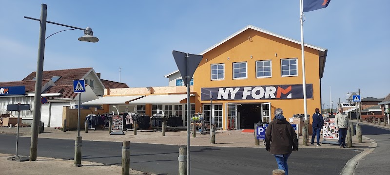 NY FORM Søndervig i Søndervig
