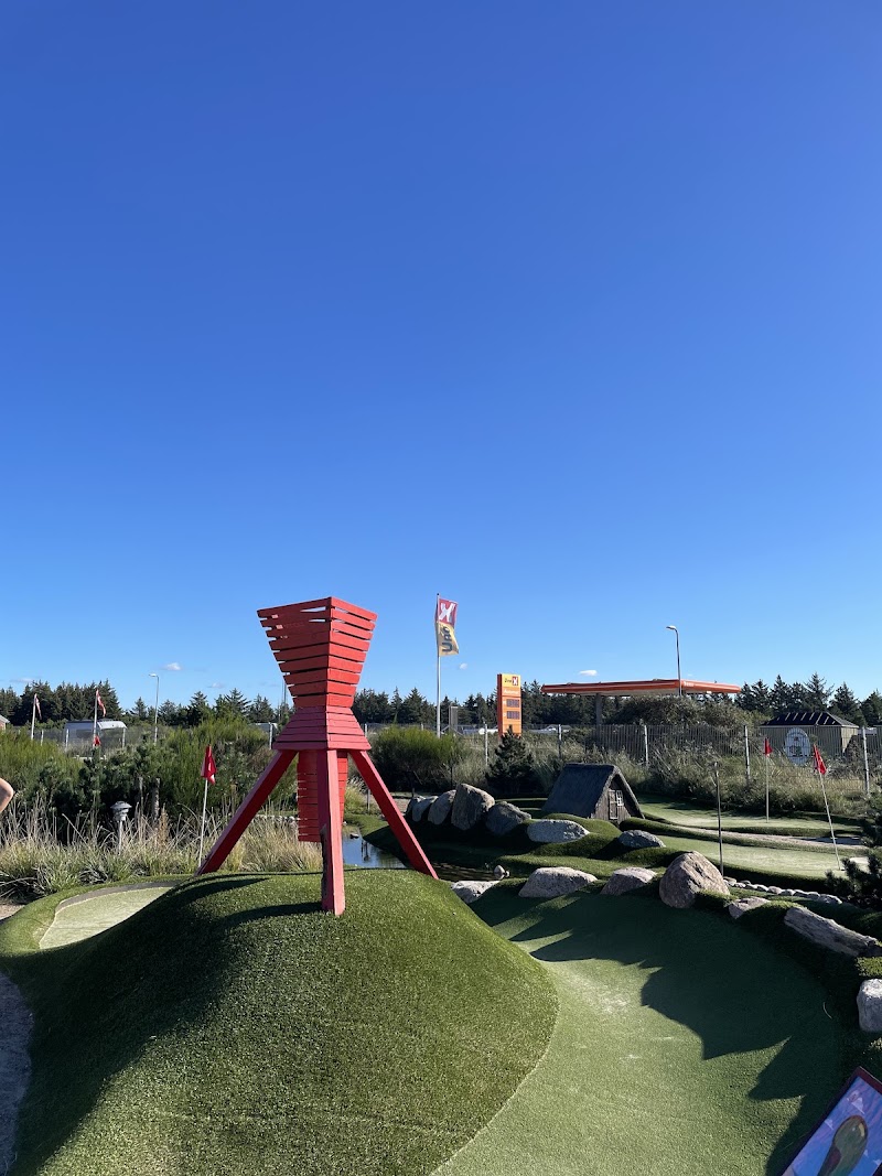 Vejers Vikinge Minigolf i Vejers Strand